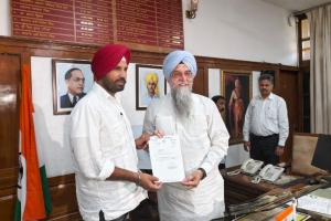 ਅਮਰਿੰਦਰ ਸਿੰਘ ਰਾਜਾ ਵੜਿੰਗ ਨੇ ਦਿੱਤਾ ਅਸਤੀਫਾ