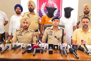 ਪੁਲਿਸ ਵੱਲੋ ਦੋ ਵਿਅਕਤੀ 6 ਕਿੱਲੋ ਅਫੀਮ ਸਮੇਤ ਗ੍ਰਿਫਤਾਰ