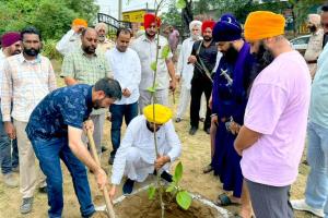 ਪੰਜਾਬ ਦੀਆਂ ਪਿਛਲੀਆਂ ਸਰਕਾਰਾਂ ਨੇ ਪੰਜਾਬ ਨੂੰ ਆਰਥਿਕ ਪੱਖੋਂ ਹੀ ਨਹੀਂ ਹਰਿਆਲੀ, ਸਭਿਆਚਾਰ ਤੇ ਖੇਡਾਂ ਪੱਖੋਂ ਵੀ ਕਮਜ਼ੋਰ ਕੀਤਾ : ਧਾਲੀਵਾਲ