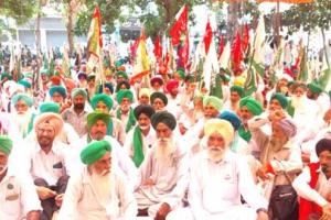 ਕਿਸਾਨ ਜਥੇਬੰਦੀਆ ਨੇ ਮੰਤਰੀ ਅਮਨ ਅਰੋੜਾ ਦੀ ਕੋਠੀ ਦੇ ਨਜ਼ਦੀਕ ਦਿੱਤਾ ਧਰਨਾ