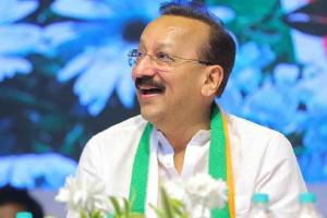 Breaking News: ਵੱਡੀ ਖਬਰ, ਮੁੰਬਈ ’ਚ NCP ਨੇਤਾ ਬਾਬਾ ਸਿੱਦੀਕੀ ’ਤੇ ਗੋਲੀਬਾਰੀ, ਹਸਪਤਾਲ ‘ਚ ਇਲਾਜ਼ ਦੌਰਾਨ ਮੌਤ