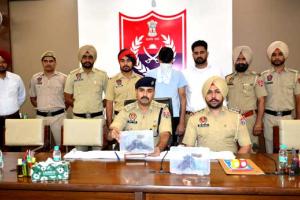 Gangster: ਅੰਤਰਰਾਸ਼ਟਰੀ ਗੈਂਗ ਨਾਲ ਸਬੰਧਤ ਪੇਸ਼ੇਵਰ ਮੁਲਜ਼ਮ ਕਾਬੂ, ਗੈਂਗਸਟਰ ਗੋਲਡੀ ਢਿੱਲੋਂ ਪੁਰਤਗਾਲ ਤੋਂ ਕਰ ਰਿਹਾ ਸੀ ਹੈਂਡਲ