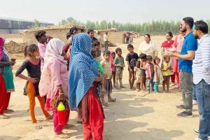 ਸਪੈਸ਼ਲ ਟੀਕਾਕਰਨ ਹਫ਼ਤਾ : ਪਹਿਲੇ ਦਿਨ ਲਗਾਏ 168 ਬੱਚਿਆਂ ਨੂੰ ਟੀਕੇ