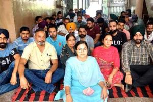 Punjabi University Patiala: ਪੰਜਾਬੀ ਯੂਨੀਵਰਸਿਟੀ ਦੇ ਮੁਲਾਜ਼ਮਾਂ ਵੱਲੋਂ ਈਐੱਮਆਰਸੀ ਦੇ ਡਾਇਰੈਕਟਰ ਖਿਲਾਫ ਧਰਨਾ ਜਾਰੀ