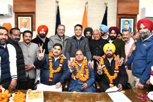 Patiala Mayor: ਟਕਸਾਲੀ ਆਗੂ ਕੁੰਦਨ ਗੋਗੀਆ ਦੇ ਸਿਰ ਸਜਿਆ ਪਟਿਆਲਾ ਦੇ ਮੇਅਰ ਦਾ ਤਾਜ