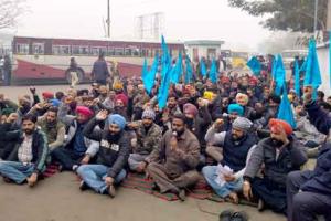 Punjab Bus Strike: ਬੰਦ ਰਹੀਆਂ ਸਰਕਾਰੀ ਲਾਰੀਆਂ, ਨਿੱਜੀ ਟਰਾਂਸਪੋਰਟਰ ਖੁਸ਼, ਨਿਰਾਸ਼ ਦਿਖੀਆਂ ਮਹਿਲਾ ਸਵਾਰੀਆਂ