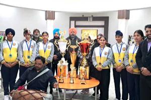 Taekwondo Championship: ਉੜੀਸਾ ’ਚ ਸੇਂਟ ਜੇਵਿਅਰਸ ਇੰਟਰਨੈਸ਼ਨਲ ਸਕੂਲ ਦੇ ਬੱਚਿਆਂ ਨੇ ਵਿਖਾਏ ਜੌਹਰ, ਸੂਬੇ ਦਾ ਨਾਂਅ ਕੀਤਾ ਰੌਸ਼ਨ