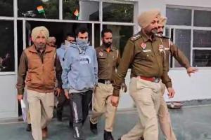 Deportation: ਅਮਰੀਕਾ ਤੋਂ ਡਿਪੋਰਟ ਹੋ ਕੇ ਪਰਤੇ ਦੋ ਨੌਜਵਾਨ ਜਹਾਜ਼ ਤੋਂ ਉਤਰਦੇ ਹੀ ਗ੍ਰਿਫ਼ਤਾਰ