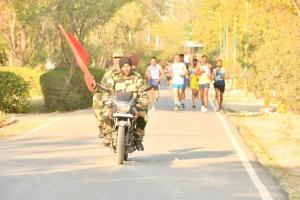 BSF ਵੱਲੋਂ ਕਰਾਸ ਕੰਟਰੀ ਮੁਕਾਬਲਾ ਕਰਵਾਇਆ