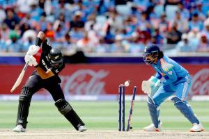 ਚੈਂਪੀਅਨਜ਼ ਟਰਾਫੀ ਫਾਈਨਲ, ਨਿਊਜੀਲੈਂਡ 100 ਪਾਰ, ਯੰਗ-ਰਚਿਨ ਤੇ ਵਿਲੀਅਮਸਨ ਤੋਂ ਬਾਅਦ ਲੈਥਮ ਵੀ ਆਊਟ, ਜਡੇਜਾ ਨੂੰ ਸਫਲਤਾ