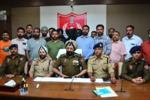  Punjab Police: ਪੁਲਿਸ ਤੇ ਅਗਵਾਕਾਰਾਂ ਦਰਮਿਆਨ ਮੁਕਾਬਲਾ, 24 ਘੰਟਿਆਂ ਦੇ ਅੰਦਰ ਬੱਚਾ ਸੁਰੱਖਿਅਤ ਛੁਡਵਾਇਆ