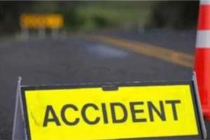 Road Accident: ਡੰਪਰ ਅਤੇ ਕਾਰ ਵਿਚਕਾਰ ਭਿਆਨਕ ਟੱਕਰ, ਤਿੰਨ ਦੀ ਮੌਤ