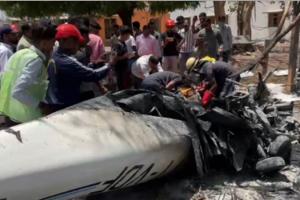 Plane Crashes: ਅਮਰੇਲੀ ‘ਚ ਨਿੱਜੀ ਜਹਾਜ਼ ਹਾਦਸਾਗ੍ਰਸਤ, ਪਾਇਲਟ ਦੀ ਮੌਤ