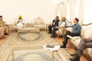 Punjab CM: ਅੱਤਵਾਦੀ ਹਮਲੇ ਦੇ ਮੱਦੇਨਜ਼ਰ ਮੁੱਖ ਮੰਤਰੀ ਮਾਨ ਦਾ ਵੱਡਾ ਫੈਸਲਾ, ਜਾਣੋ