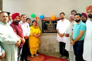 Government Schools Punjab: ਸਿੱਖਿਆ ਦੇ ਖੇਤਰ ’ਚ ਹੁਣ ਨਵੀਆਂ ਪੈੜਾਂ ਪਾ ਰਹੇ ਹਨ ਸਰਕਾਰੀ ਸਕੂਲ : ਵਿਧਾਇਕ ਗੈਰੀ ਬੜਿੰਗ