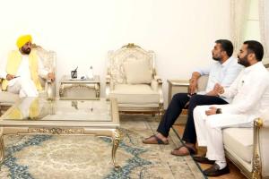 Punjab CM: ਫਾਜ਼ਿਲਕਾ ਦੇ ਵਿਧਾਇਕ ਵੱਲੋਂ ਮੁੱਖ ਮੰਤਰੀ ਮਾਨ ਨਾਲ ਕੀਤੀ ਮੁਲਾਕਾਤ