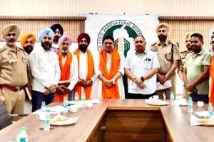 Drug Free Punjab: ਨਸ਼ਿਆਂ ਨੂੰ ਜੜੋਂ ਖਤਮ ਕਰਨ ਲਈ ਲੋਕ ਵੀ ‘ਯੁੱਧ ਨਸ਼ਿਆਂ ਵਿਰੁੱਧ’ ਮੁਹਿੰਮ ਦਾ ਕਰਨ ਸਹਿਯੋਗ : ਚੇਤਨ ਬੰਗੜ ਤੇ ਓਕਾਰ ਚੋਹਾਨ