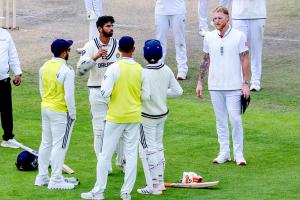 IND vs ENG: ਸਟੋਕਸ ਨੇ ਕੀਤੀ ਜਲਦੀ ਡਰਾਅ ਦੀ ਪੇਸ਼ਕਸ਼… ਜਡੇਜ਼ਾ ਤੇ ਸੁੰਦਰ ਨੇ ਠੁਕਰਾਇਆ, ਕਾਰਨ ਜਾਣ ਰਹਿ ਜਾਓਗੇ ਹੈਰਾਨ