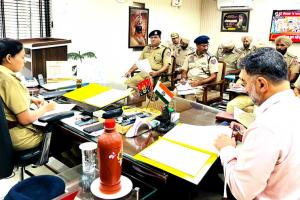 SSP Faridkot News: ਐਸਐਸਪੀ ਫਰੀਦਕੋਟ ਵੱਲੋਂ ‘ਯੁੱਧ ਨਸ਼ਿਆਂ ਵਿਰੁੱਧ’ ਅਤੇ ਕਾਨੂੰਨ ਵਿਵਸਥਾ ਬਾਰੇ ਵਿਸਥਾਰ ਨਾਲ ਕੀਤੀ ਸਮੀਖਿਆ