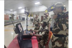 Imphal Airport: ਬੰਬ ਦੀ ਧਮਕੀ ਤੋਂ ਬਾਅਦ ਇੰਫਾਲ ਹਵਾਈ ਅੱਡਾ ਖਾਲੀ ਕਰਵਾਇਆ