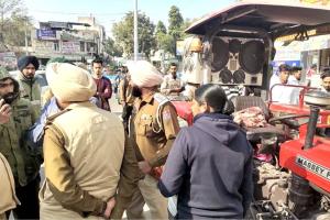 Traffic Violation: ਉੱਚੀ ਆਵਾਜ਼ ‘ਚ ਡੈਕ ਵਜਾਉਣ ਵਾਲੇ ਟਰੈਕਟਰ ਚਾਲਕ ਖਿਲਾਫ਼ ਪੁਲਿਸ ਨੇ ਕੀਤੀ ਸਖ਼ਤ ਕਾਰਵਾਈ