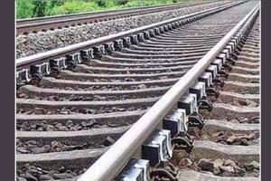 Train Accident: ਰੇਲਗੱਡੀ ਦੀ ਲਪੇਟ ’ਚ ਆਉਣ ਨਾਲ 11 ਰੇਲਵੇ ਕਰਮਚਾਰੀਆਂ ਦੀ ਮੌਤ, ਦੋ ਜ਼ਖਮੀ