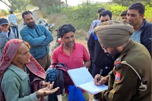 Canal Accident: ਬੱਚਿਆਂ ਸਮੇਤ ਪਰਿਵਾਰ ਨਹਿਰ ’ਚ ਡਿੱਗਿਆ,ਆਸ-ਪਾਸ ਦੇ ਲੋਕਾਂ ਨੇ ਕੱਢਿਆ ਬਾਹਰ ਤੇ ਇੱਕ ਬੱਚੇ ਦੀ ਭਾਲ ਜਾਰੀ
