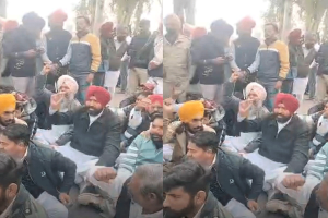 Jalalabad News: ਵੋਟਾਂ ਦੀ ਗਿਣਤੀ ਮੌਕੇ ਧੱਕੇਸ਼ਾਹੀ ਦਾ ਦੋਸ਼, ਵਿਰੋਧੀ ਧਿਰਾਂ ਵੱਲੋਂ ਰੋਡ ਜਾਮ, ਲਾਇਆ ਧਰਨਾ