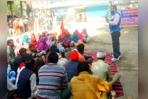 Workers Protest: ਮਜ਼ਦੂਰਾਂ ਨੇ ਪੁਲਿਸ ਚੌਂਕੀ ਅਨਾਜ ਮੰਡੀ ਵਿਖੇ ਦਿੱਤਾ ਰੋਸ ਧਰਨਾ