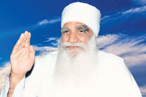 ‘ਸ਼ਹਿਰ ’ਚ ਗੁਰਗੱਦੀ ਨੂੰ ਸਮਰਪਿਤ ਸ਼ੋਭਾ ਯਾਤਰਾ ਕੱਢੀ ਗਈ’