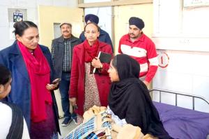 Sunam Hospital: ਸਿਵਲ ਸਰਜਨ ਡਾ. ਅਮਰਜੀਤ ਕੌਰ ਵੱਲੋਂ ਸਬ-ਡਵੀਜ਼ਨਲ ਹਸਪਤਾਲ ਸੁਨਾਮ ਦਾ ਅਚਨਚੇਤ ਦੌਰਾ