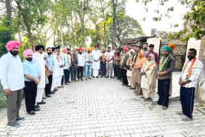 Punjab Congress: ਕਾਕਾ ਰਣਦੀਪ ਸਿੰਘ ਦੀ ਮੌਜ਼ੂਦਗੀ ‘ਚ ਕਈ ਪਰਿਵਾਰਾਂ ਨੇ ਫੜਿਆ ਪਾਰਟੀ ਦਾ ਪੱਲਾ