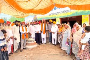 Punjab News: ਕੇਂਦਰ ਸਰਕਾਰ ਦੀਆਂ ਗਲਤ ਨੀਤੀਆਂ ਦਾ ਖ਼ਮਿਆਜ਼ਾ ਭੁਗਤ ਰਹੇ ਲੋਕ : ਧਾਲੀਵਾਲ