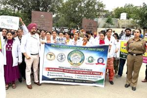 Medical Staff Protest News: ਨਰਸਿੰਗ ਐਸੋਸੀਏਸ਼ਨ ਵੱਲੋਂ 4600 ਗ੍ਰੇਡ ਪੇਅ ਦੀ ਬਹਾਲੀ ਲਈ ਰੋਸ ਰੈਲੀ