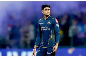 DC vs GT: ਹੌਲੀ ਓਵਰ ਰੇਟ ਲਈ ਸ਼ੁਭਮਨ ਗਿੱਲ ’ਤੇ ਹੋਈ ਕਾਰਵਾਈ, ਲਾਇਆ ਐਨੇਂ ਲੱਖ ਜੁਰਮਾਨਾ