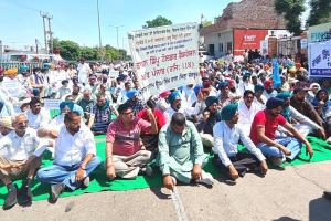 Depot Holders Protest Punjab: ਮੁੱਖ ਮੰਤਰੀ ਦੀ ਰਿਹਾਇਸ਼ ਦੇ ਨੇੇੜੇ ਡਿੱਪੂ ਹੋਲਡਰਾਂ ਵੱਲੋਂ ਪ੍ਰਦਰਸ਼ਨ