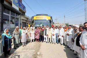 Jalalabad News: ਮੁੱਖ ਮੰਤਰੀ ਤੀਰਥ ਯਾਤਰਾ ਸਕੀਮ ਤਹਿਤ ਵਿਧਾਇਕ ਜਗਦੀਪ ਕੰਬੋਜ ਗੋਲਡੀ ਵੱਲੋਂ ਸ਼ਰਧਾਲੂਆਂ ਦੀ ਬੱਸ ਰਵਾਨਾ