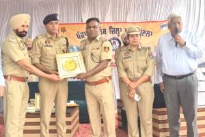 Malerkotla News: ਸ੍ਰੀ ਗੁਰੂ ਤੇਗ਼ ਬਹਾਦਰ ਜੀ ਦੇ ਪ੍ਰਕਾਸ਼ ਦਿਹਾੜੇ ਨੂੰ ਸਮਰਪਿਤ ਸਥਾਨਕ ਸਬ ਜੇਲ੍ਹ ਵਿਖੇ ਸਮਾਜਿਕ ਬੁਰਾਈਆਂ ਵਿਰੁੱਧ ਸੈਮੀਨਾਰ ਕਰਵਾਇਆ