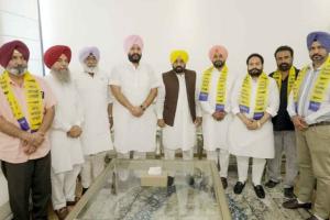 AAP Punjab: ਮਜੀਠਾ ਵਿੱਚ ਕਾਂਗਰਸ ਨੂੰ ਵੱਡਾ ਝਟਕਾ, ਕਈ ਆਗੂ 'ਆਪ' ਵਿੱਚ ਹੋਏ ਸ਼ਾਮਲ