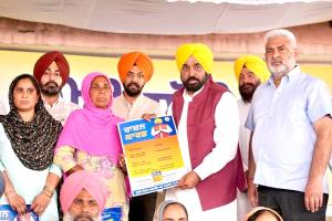 Punjab News: ਮੁੱਖ ਮੰਤਰੀ ਵੱਲੋਂ ‘ਮੇਰੀ ਰਸੋਈ ਯੋਜਨਾ’ ਦੀ ਸ਼ੁਰੂਆਤ, 40 ਲੱਖ ਲੋਕਾਂ ਨੂੰ ਮਿਲੇਗਾ ਲਾਭ