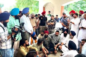 DSP Majitha News: ਪਤਨੀ ਨਾਲ ਬਦਸਲੂਕੀ ਕਰਨ ’ਤੇ ਮਜੀਠੀਆ ਤੇ ਡੀਐਸਪੀ ਮਜੀਠਾ ਵਿਚਕਾਰ ਤਕਰਾਰ