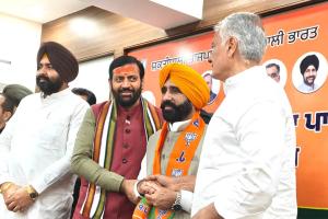 Punjab Politics Breaking News: ਮੁੱਖ ਮੰਤਰੀ ਭਗਵੰਤ ਮਾਨ ਦਾ ਭਰਾ ਭਾਜਪਾ 'ਚ ਸ਼ਾਮਲ