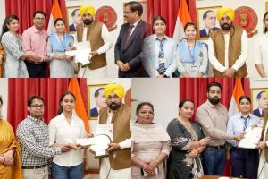 Punjab Education: ਭਗਵੰਤ ਮਾਨ ਸਰਕਾਰ ਦੀ ਸਿੱਖਿਆ ਕ੍ਰਾਂਤੀ ਦਾ ਅਸਰ, ਪੰਜਾਬ ਦੇ 416 ਸਰਕਾਰੀ ਸਕੂਲਾਂ ਦੀ 12ਵੀਂ ਜਮਾਤ ਦਾ ਨਤੀਜਾ 100 ਫੀਸਦੀ ਰਿਹਾ