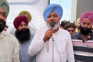 Punjab News: ਪੇਂਡੂ ਸੜਕੀ ਸੰਪਰਕ ਨੂੰ ਮਿਲਿਆ ਵੱਡਾ ਹੁਲਾਰਾ, ਵਿੱਤ ਮੰਤਰੀ ਹਰਪਾਲ ਸਿੰਘ ਚੀਮਾ ਨੇ ਦਿੜ੍ਹਬਾ, ਲਹਿਰਾਗਾਗਾ ਤੇ ਬਾਘਰੌਲ ਖੇਤਰਾਂ 'ਚ 18.76 ਕਰੋੜ ਰੁਪਏ ਤੋਂ ਵੱਧ ਦੇ ਸੜਕੀ ਪ੍ਰੋਜੈਕਟ ਕੀਤੇ ਲੋਕ ਅਰਪਣ ਅਤੇ ਰੱਖੇ ਨੀਂਹ ਪੱਥਰ