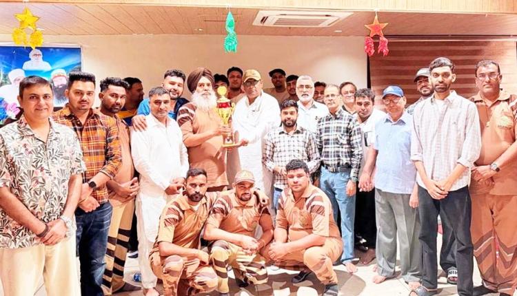 Manila Blood Donation Camp: ਮਨੀਲਾ ਦੀ ਸਾਧ-ਸੰਗਤ ਨੇ ਖੂਨਦਾਨ ਕੈਂਪ ’ਚ ਕੀਤਾ 33 ਯੂਨਿਟ ਖੂਨਦਾਨ, ਡਾਕਟਰਾਂ ਨੇ ਕੀਤਾ ਸਨਮਾਨਿਤ