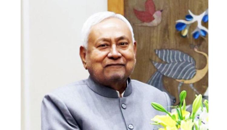 Bihar CM Resigns: ਬਿਹਾਰ ਦੇ ਮੁੱਖ ਮੰਤਰੀ ਨਿਤੀਸ਼ ਕੁਮਾਰ ਨੇ ਰਾਜਪਾਲ ਨੂੰ ਸੌਂਪਿਆ ਅਸਤੀਫ਼ਾ  