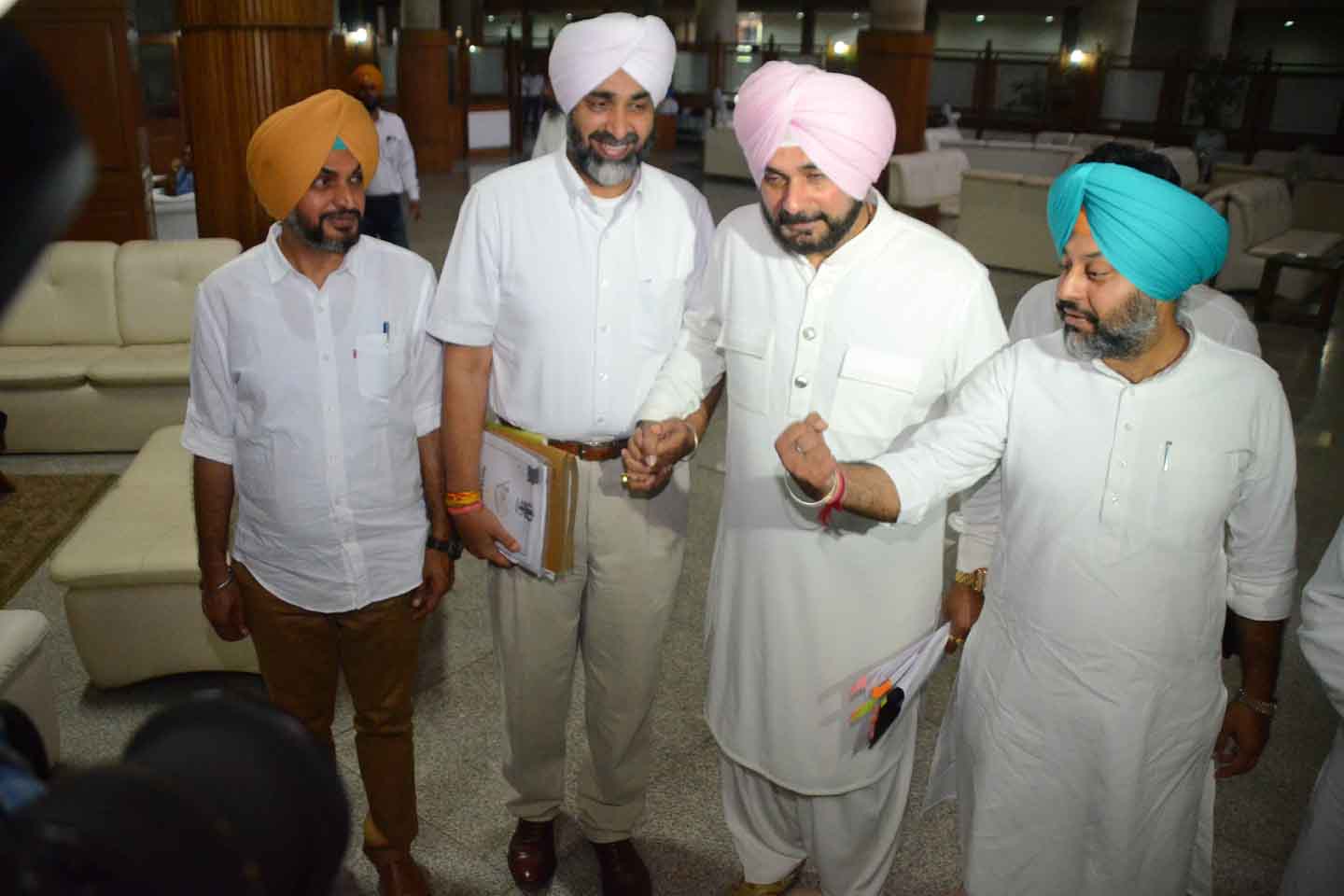 Punjab, Congress, launches, 'White Paper'