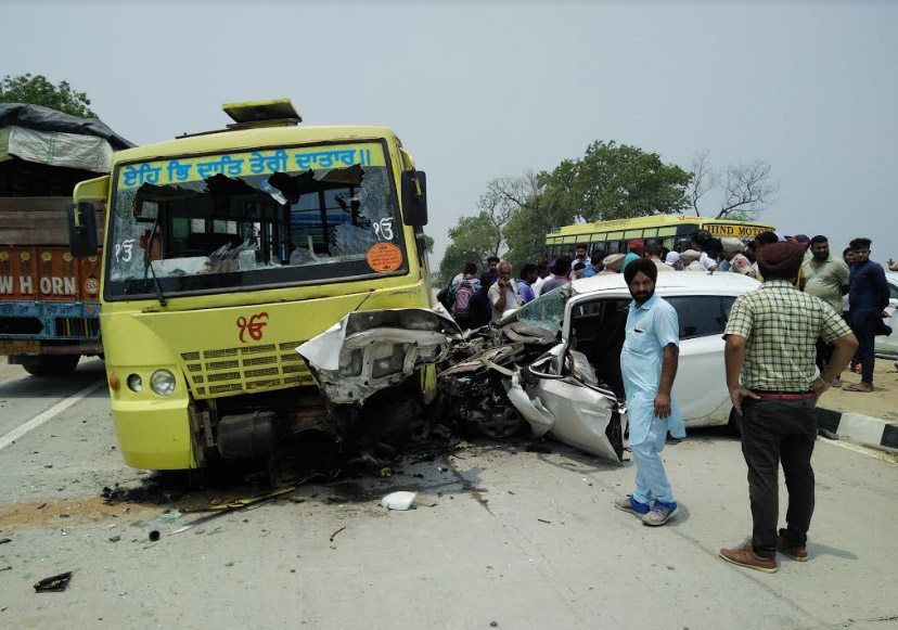 Road, Accident, Bus, Car, Collides, two Die