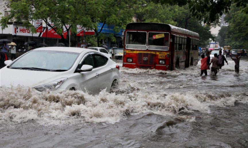 Heavy, Rain, Mumbai, Traffic, Affected
