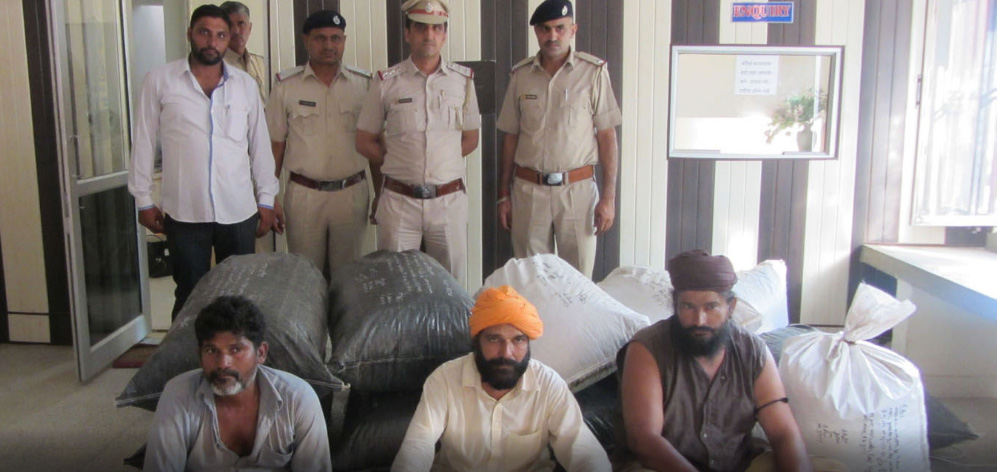 Three People, Arrested, popyhusk, Haryana Police